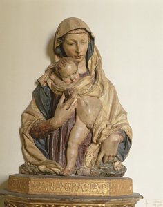 Madonna ja lapsi (puuta)